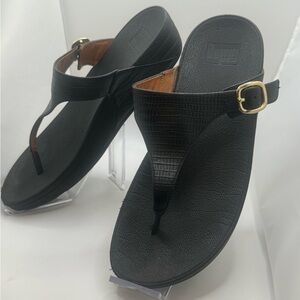 Fitflop Black Sandals with Thong Style and Adjustable Ankle Strap Size 9